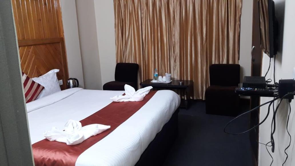 דרג'ילינג Hotel Valentino מראה חיצוני תמונה