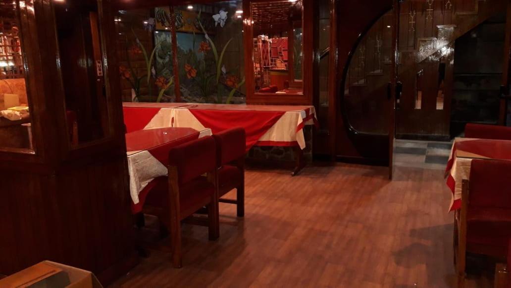 דרג'ילינג Hotel Valentino מראה חיצוני תמונה